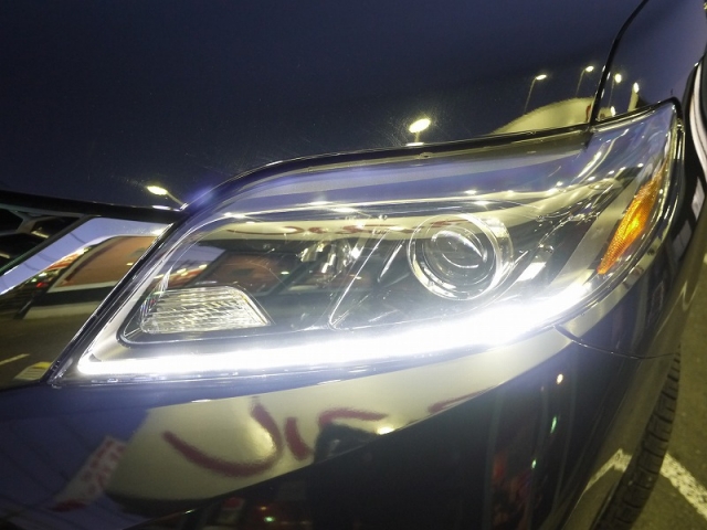 USトヨタ シエナ 2015年モデルSE用LEDデイライト付きヘッドライト装着 