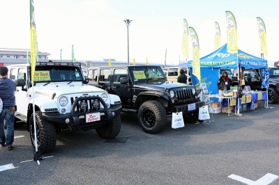 稲妻フェスティバル_2016_お台場_タイガーオート_ブース_展示_タイガーパッケージ_JEEP_ラングラー_アンリミテッド