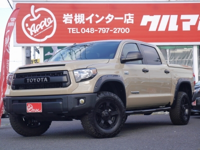 ＵＳトヨタ_タンドラ_後期モデル_クルーマックス_SR5_TRDプロ_専用_同色_グリル_TOYOTAロゴ