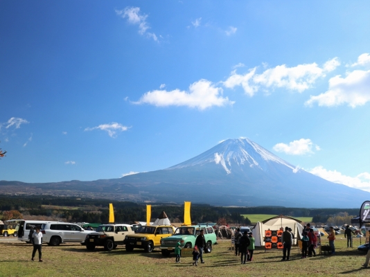 ふもとっぱらでそとあそび_Vol12_アウトドア_イベント_ふもとっぱらキャンプ場_快晴_富士山_flexdreamブース