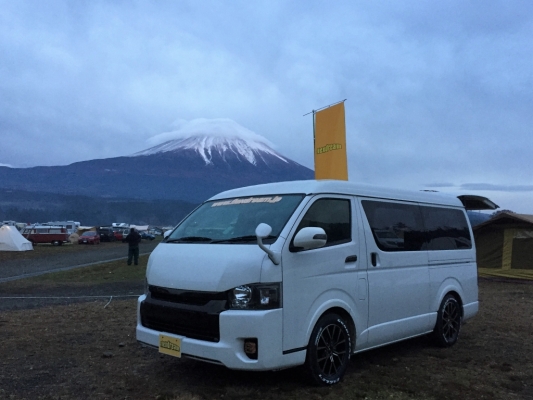 ふもとっぱらでそとあそび_Vol12_アウトドア_イベント_展示_カスタム_車中泊仕様_富士山_笠雲