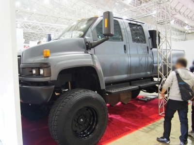 東京オートサロン2018_展示車_気になる_GMC_トラック_巨大