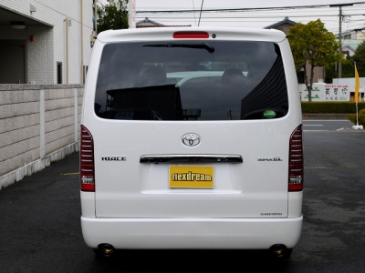 hiace_doublemuffler_rearbumper