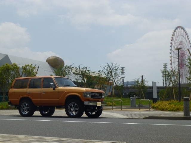 ランクル専門店のカスタム情報2016年もご期待ください！