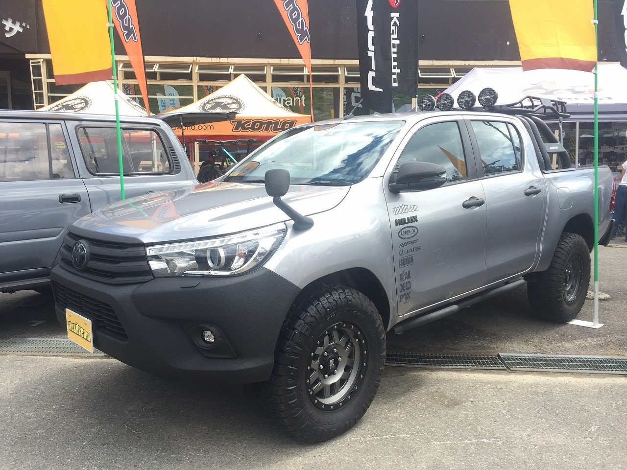 ハイラックスレボ ハイラックスピックアップ hilux linex XD128 NITTO FOX JAOS SUXON TRAIL IPF