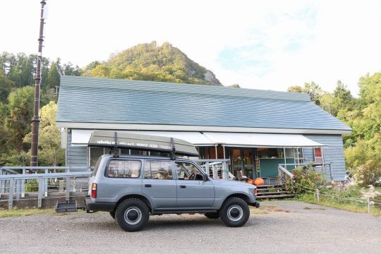 無印良品 津南キャンプ場 センターハウス 管理棟 売店併設