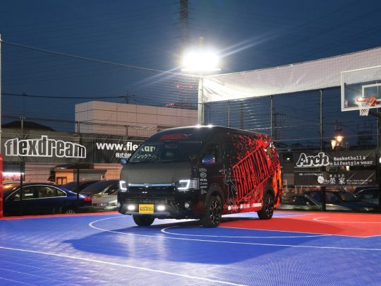 ハイエース200系 BEEFMANカスタムサポートカー LINE-Xカスタム