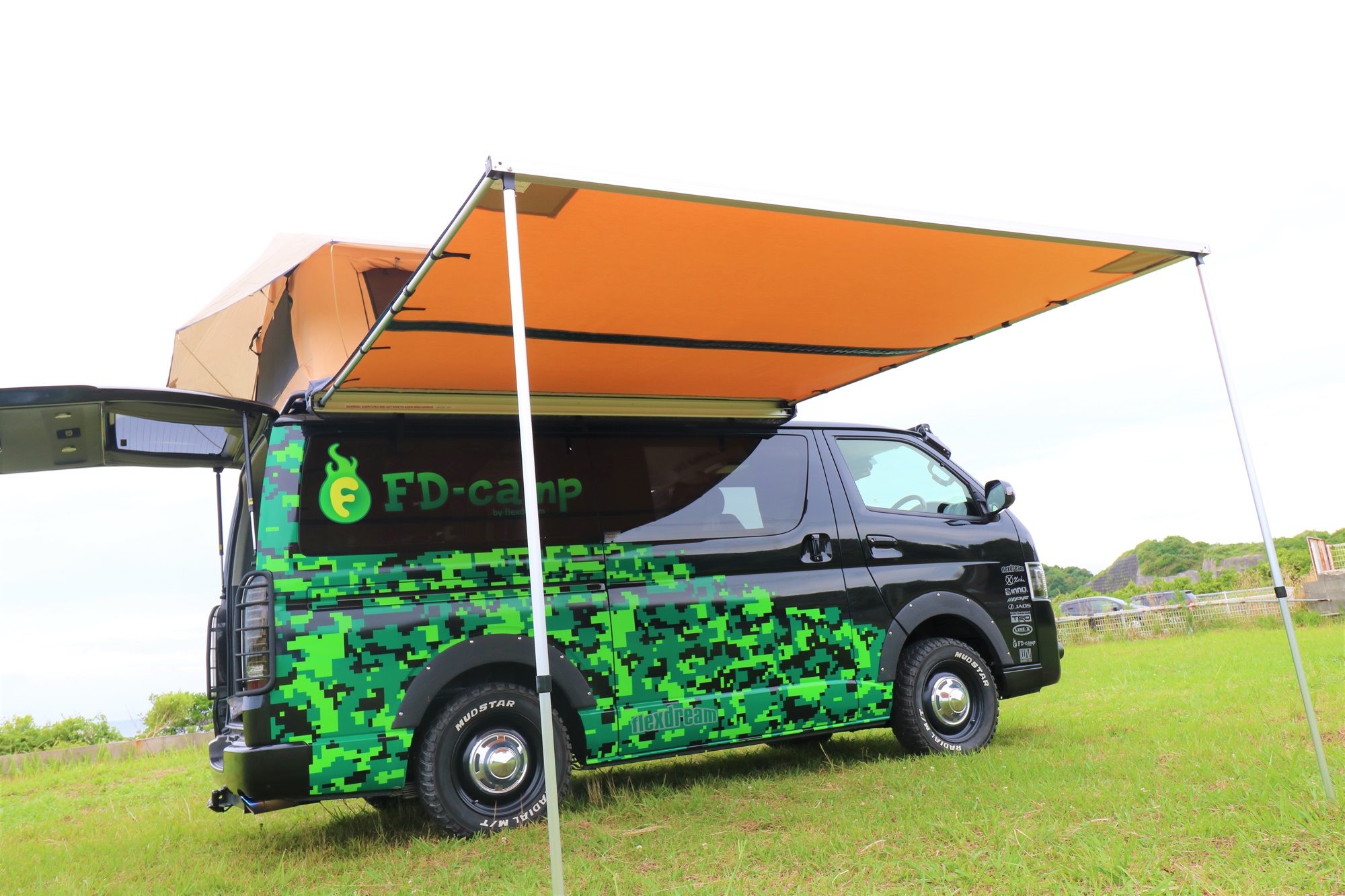 ARB4x4 Accessories×ハイエースで優雅なVanlife《バンライフ》はいかが 