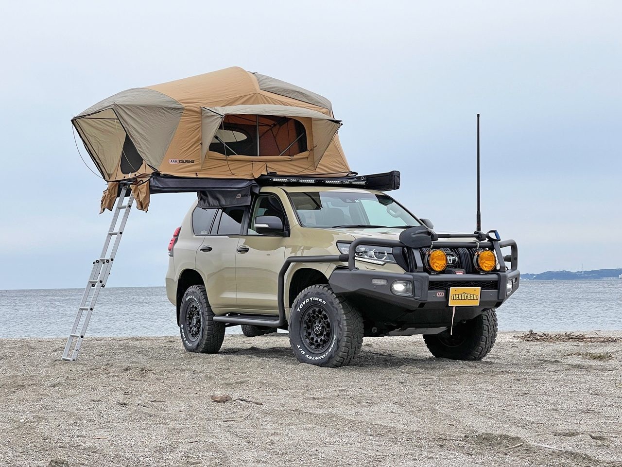 フィールドスタイル_フィールドスタイルジャンボリー_ランドクルーザープラド_150プラド_ARB4x4_ルーフトップテント_ARBバンパー_オーバーランドスタイル_flexdream (1)