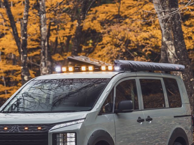 デリカ-デリカD5-アーバンカーキ-IPFルーフラック-IPFLEDライト-flexdream