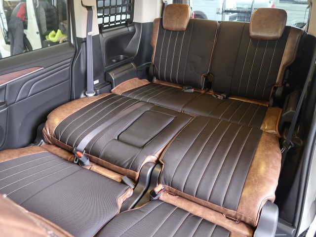 新春初売り特選車-カスタムデモカー-デリカD5-P-コーデュラ生地シートカバー-flexdream