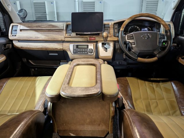 新春初売り特選車-ハイエース-丸目ハイエース-FDclassic-ARB4x4-BIGX10ディスプレイオーディオ-コーデュラ生地シートカバー-flexdream