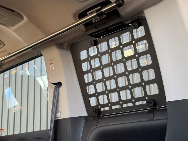 デリカD5-新型デリカD5-コンプリートパッケージ-ジャパンキャンピングカーショー-IPF-サイドストレージパネル-flexdream