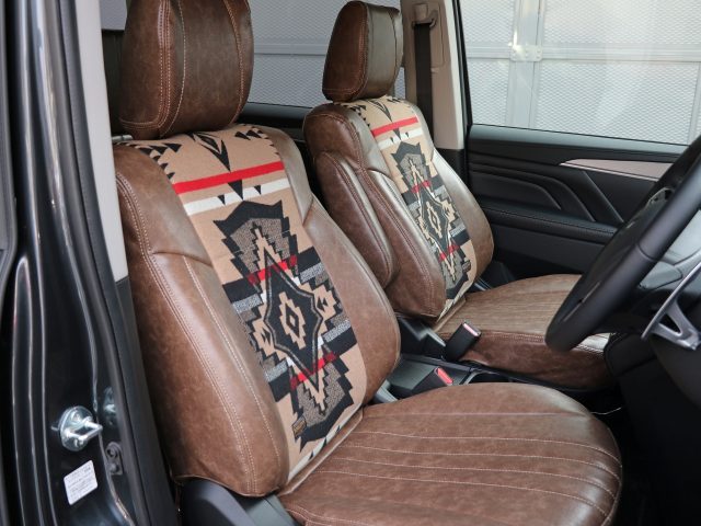 新型デリカD5_内装カスタム-ペンドルトンコラボシートカバー