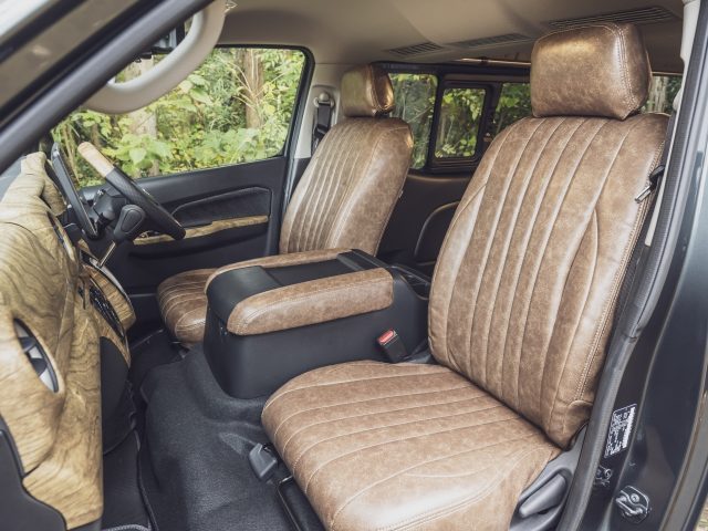 新潟キャンピングカー&OUTDOOREXXPO-キャラバン-FDclassicコンプリート-シートカバー-flexdream