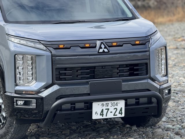 大阪キャンピングカーショー-デリカ-新型デリカ-新車コンプリートパッケージ-IPF-LEDマーカー-MONOBOXフロントブッシュバー-flexdream