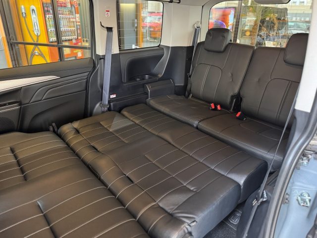 大阪キャンピングカーショー-デリカ-新型デリカ-新車コンプリートパッケージ-MONOBOXDi-seat-フルフラット展開-車中泊-flexdream