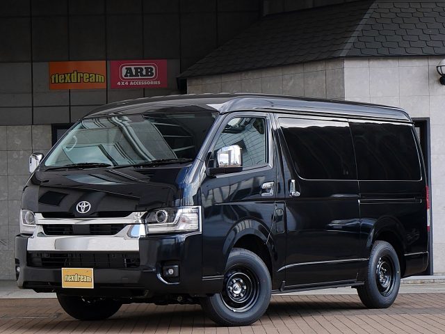 大阪キャンピングカーショー-新型ハイエース-9型ハイエース-車中泊できる街乗り仕様車-FDBOXW09-flexdream