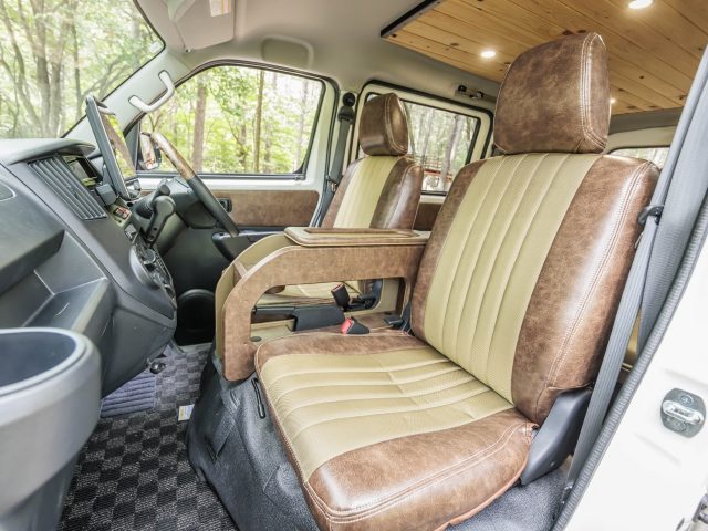 新潟キャンピングカー&OUTDOOREXPO-タウンエース-MONOBOXT01-FDclassic-コーデュラ生地シートカバー-flexdream