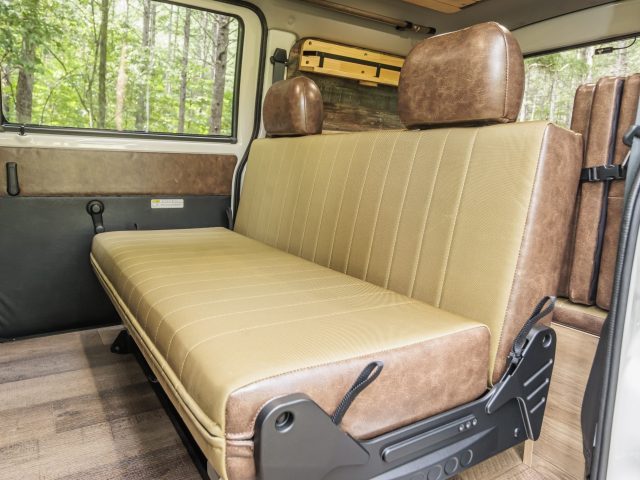 新潟キャンピングカー&OUTDOOREXPO-タウンエース-MONOBOXT01-FDclassic-フルフラット展開可能セカンドシート-flexdream