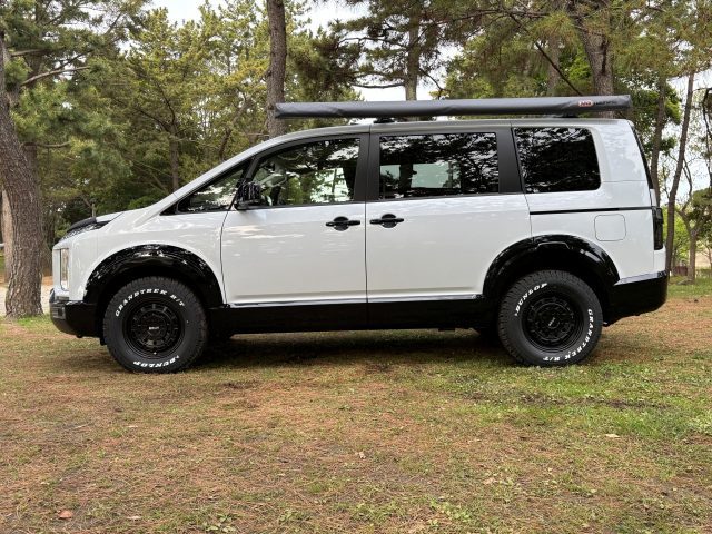 starcamp_スターキャンプ_デリカD5_トライスターカスタムデモカー_MONOBOX_Di-seat_ARB4x4_サイドオーニング