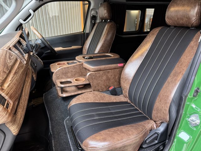 フィールドスタイル-FIELDSTYLE-カスタムデモカー-ハイエース-ワイドバン-FDclassic-FDBOXV09-コーデュラシートカバー-flexdream